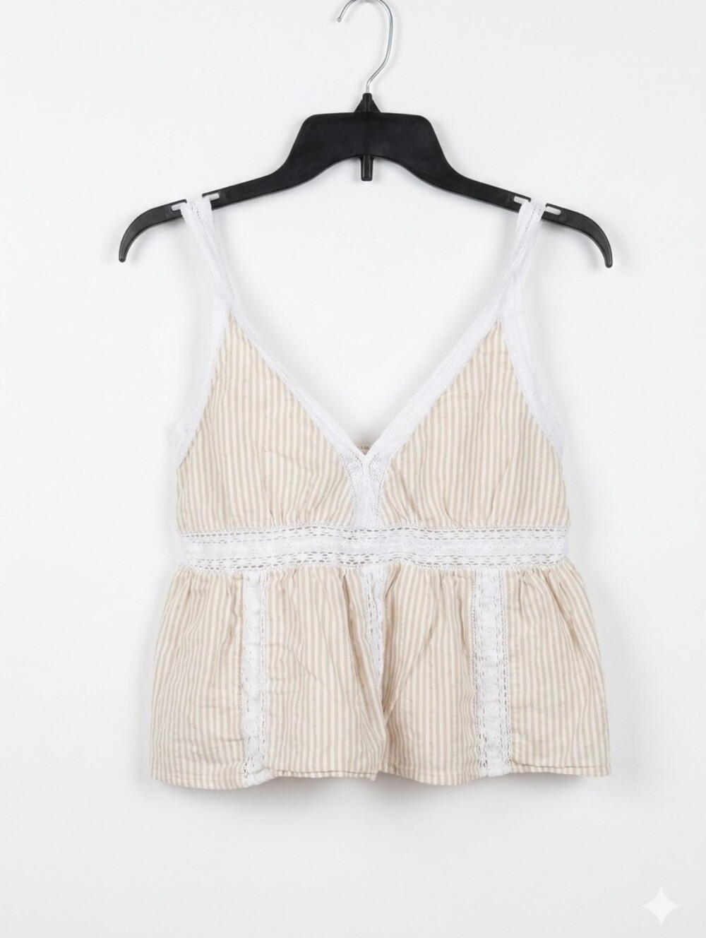 American Eagle Outfitters Tan Lace Babydoll Crop Top ~Size Medium - Picture 1 of 7